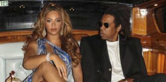 Beyonce & Jay-Z Take The Internet By Storm With Their Sizzling Lip Lock Snaps