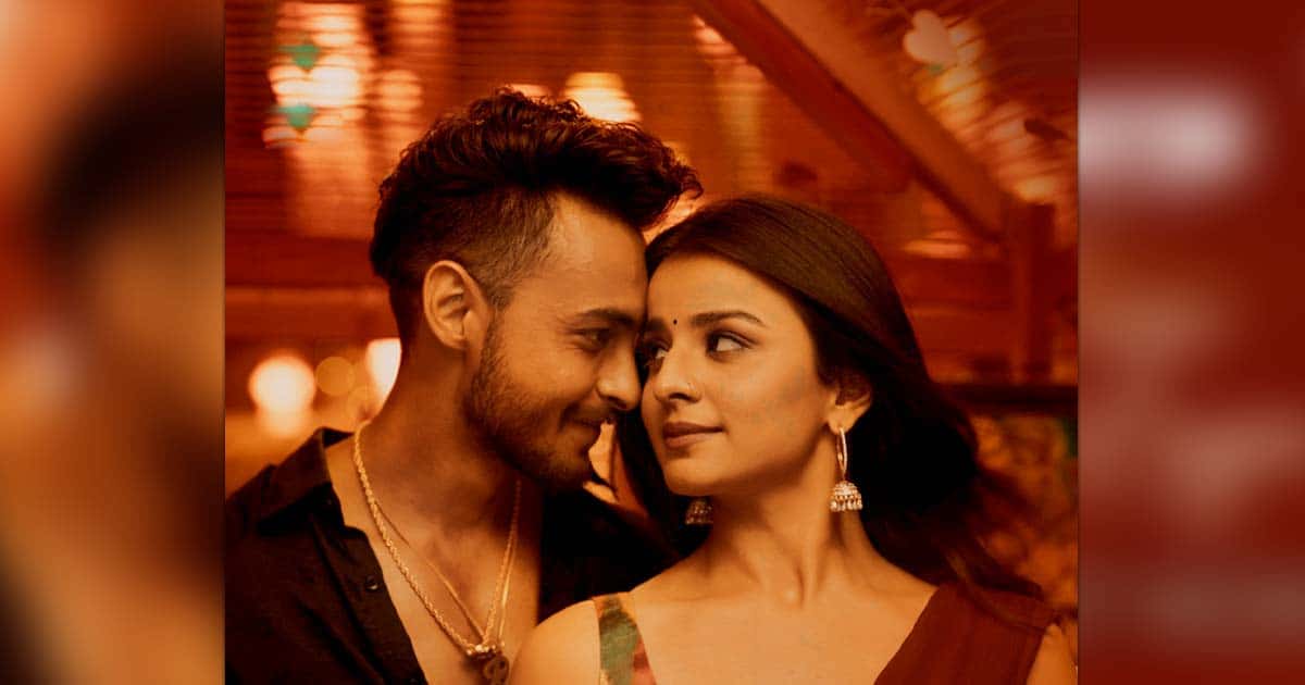 Salman Khan starrer Antim - The Final Truth Hangs In There On Second Friday, Aims For Growth Again Over Rest Of The Weekend
