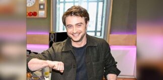 Daniel Radcliffe Says A Harry Potter Fan Fainted Just By Talking To Him