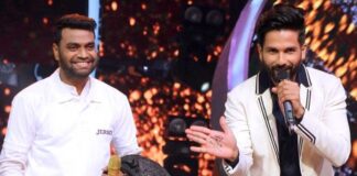 'Sa Re Ga Ma Pa': Shahid Kapoor takes autograph from contestant Sachin after impressive performance