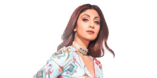 Shilpa Shetty Kundra Brutally Trolled For Funky Mis-Matching Shoes