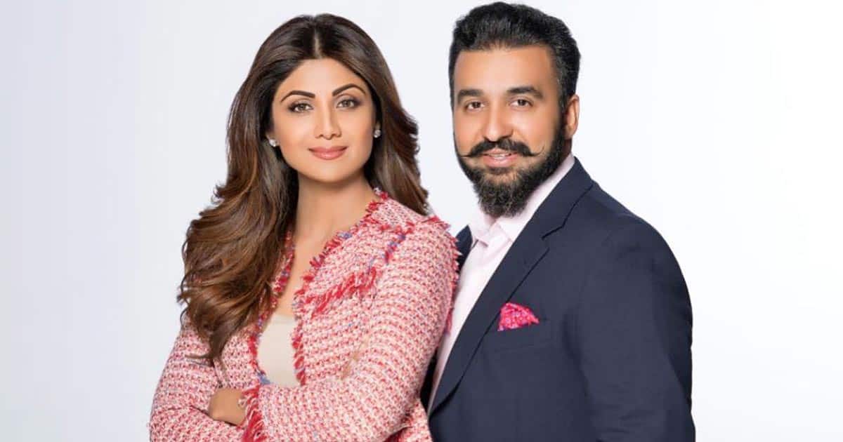 Shilpa Shetty Makes A Smashing Entry At Airport With Her Kids, Netizens Troll “Raj Bhai Kidhar Hai…New Film Kab Release Hogi?” Read On