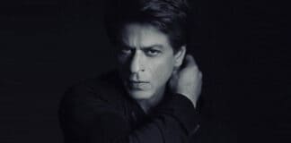 This Video Of SRK On Instagram, Waving At His Fans Might Be Answer To All Our Mannats