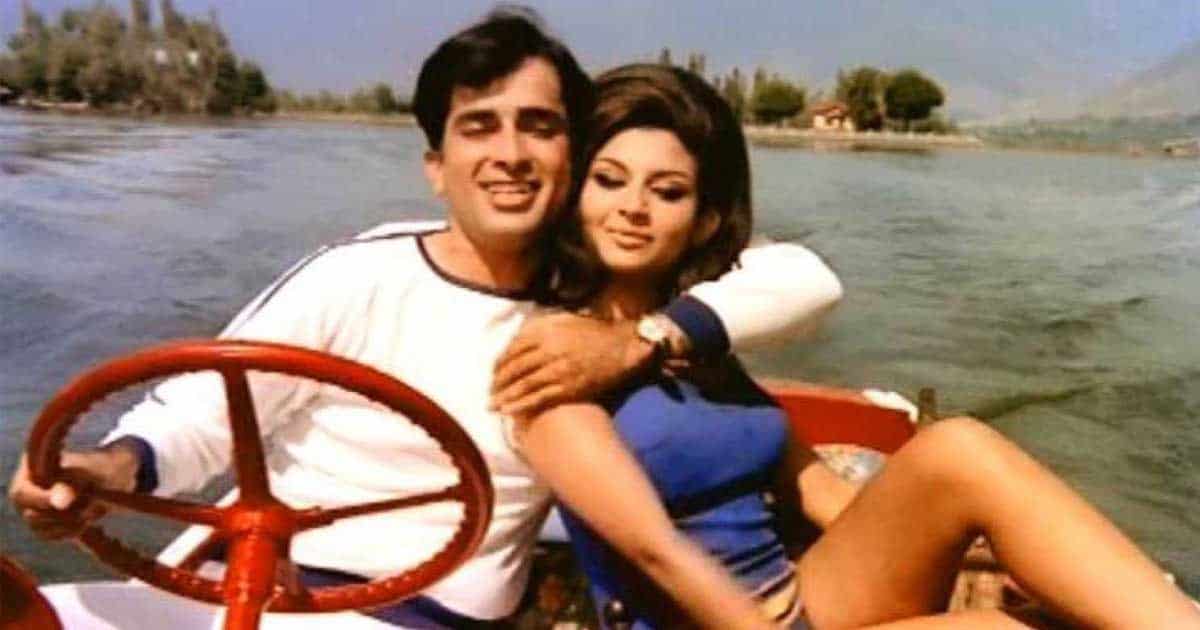 When Shashi Kapoor Warned Sharmila Tagore For Not Running Her Car Into Him, Read On