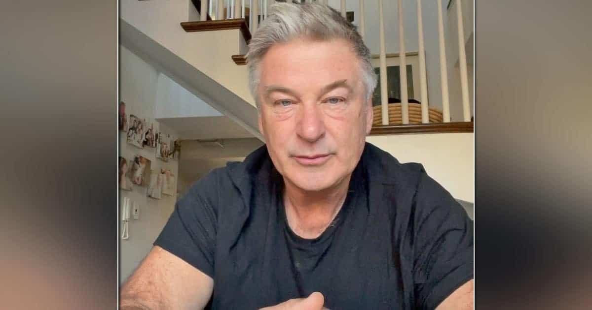 Alec Baldwin Still Hasn't Handed His Phone Over To New Mexico Police According To Sheriff's Office 