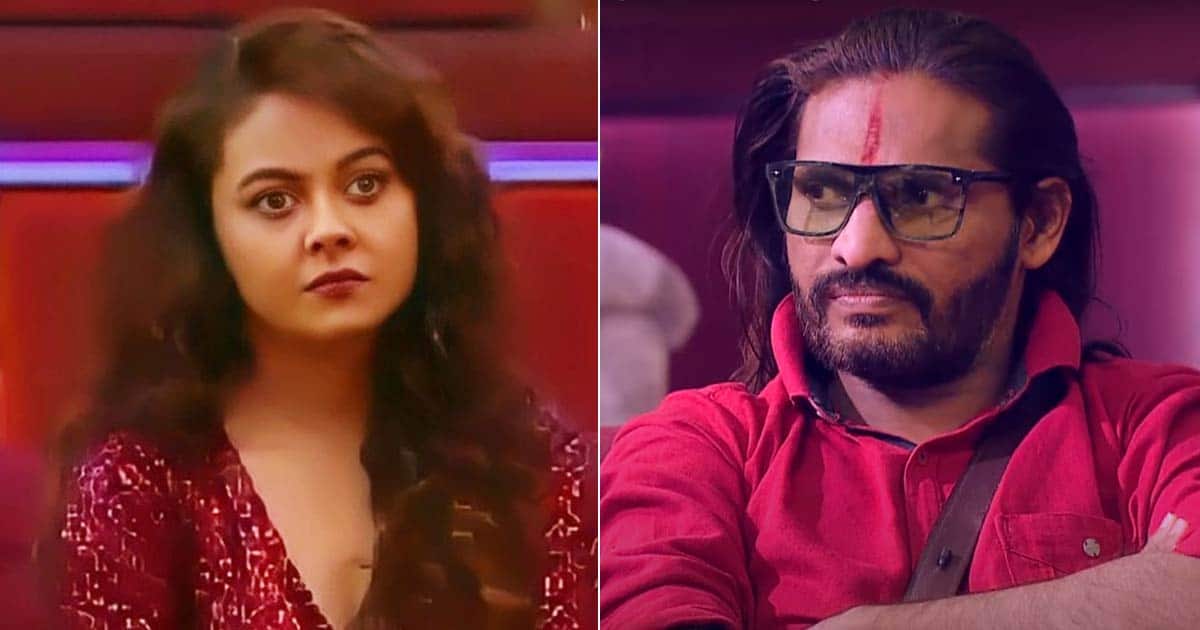 'Bigg Boss 15': Devoleena Bhattacharjee Calls Abhijit 'Filthy' & Spits On Him During Ticket To Finale Task