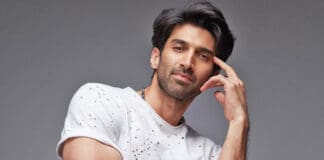 When Aditya Roy Kapur Received A Love Letter By A Jabra Fan Which Was Covered In Blood, Here's How He Reacted