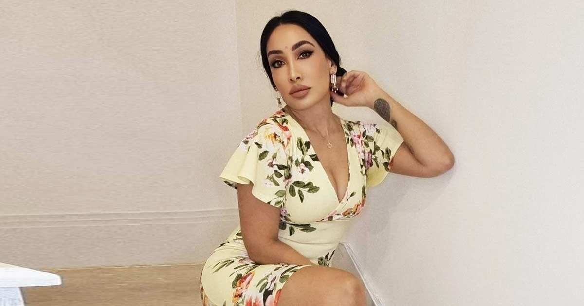 Bigg Boss 7 Fame Sofia Hayat Feels Many Men Don't Know How To Kiss Because They Watch Too Much P*rn, Read On