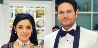 Netizens Are Drooling Over Anupamaa Stars Rupali Ganguly & Gaurav Khanna’s Hot Video On Zara Zara Touch Me