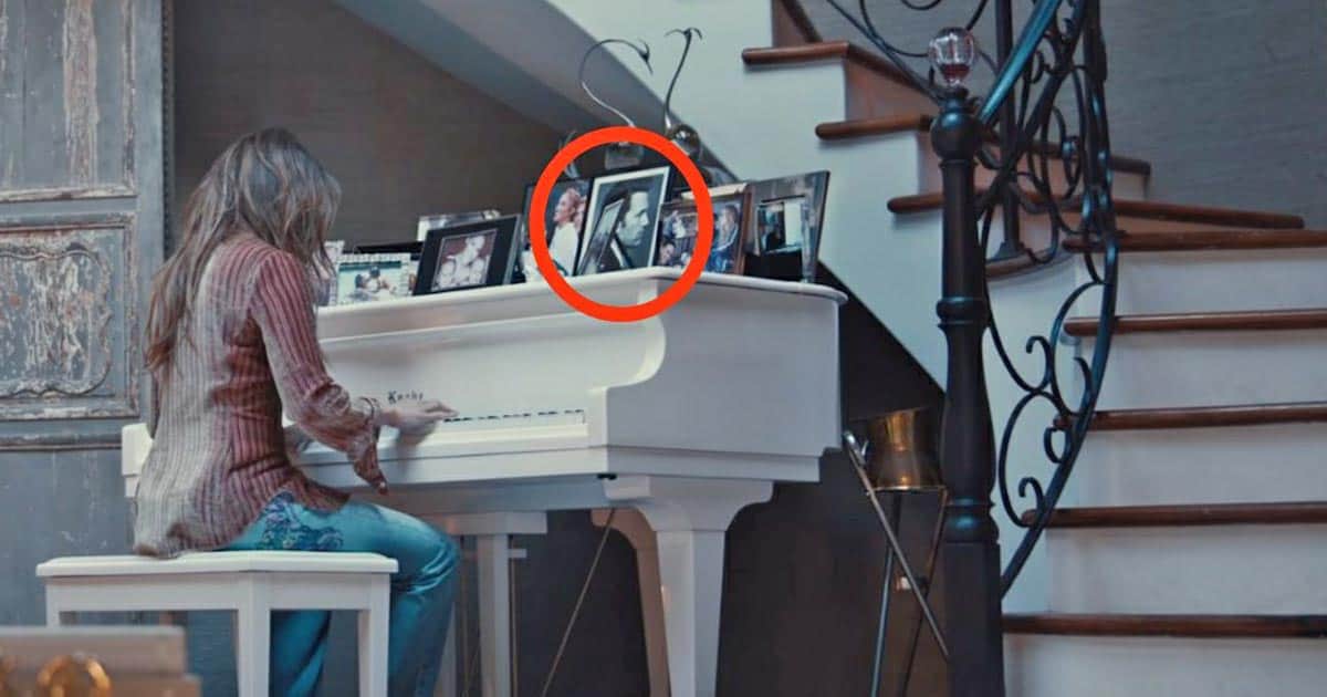 Ben Affleck Cuddles With Jennifer Lopez In Marry Me Music Video