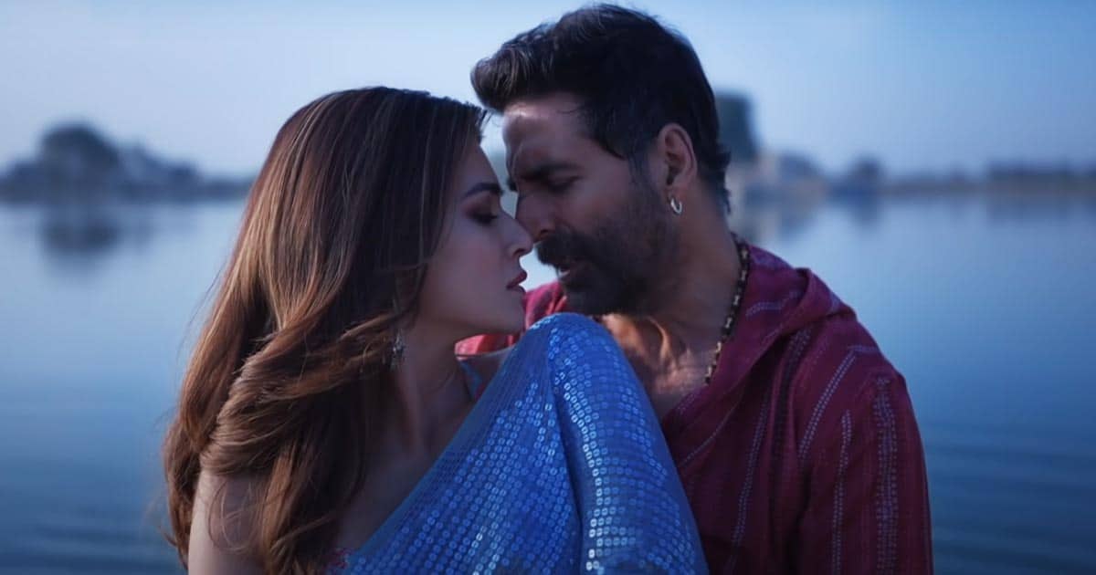Box office - Bachchan Pandey drops on Monday