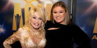 Kelly Clarkson honours Dolly Parton with performance at ACM awards