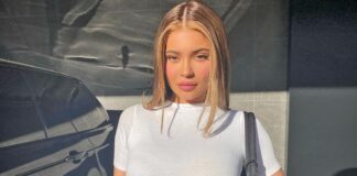 Kylie Jenner Shows Off Her Huge Shoe Collection Worth $1 Million