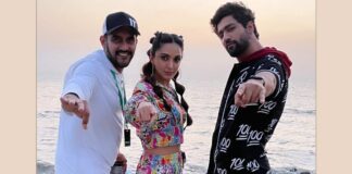 Quirky, colourful and fun! Kiara Advani and Vicky Kaushal present their swag in this unseen picture from Govinda Naam Mera
