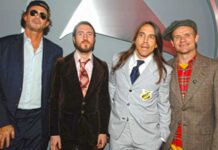 Red Hot Chili Peppers stood against 'hair-metal' bands