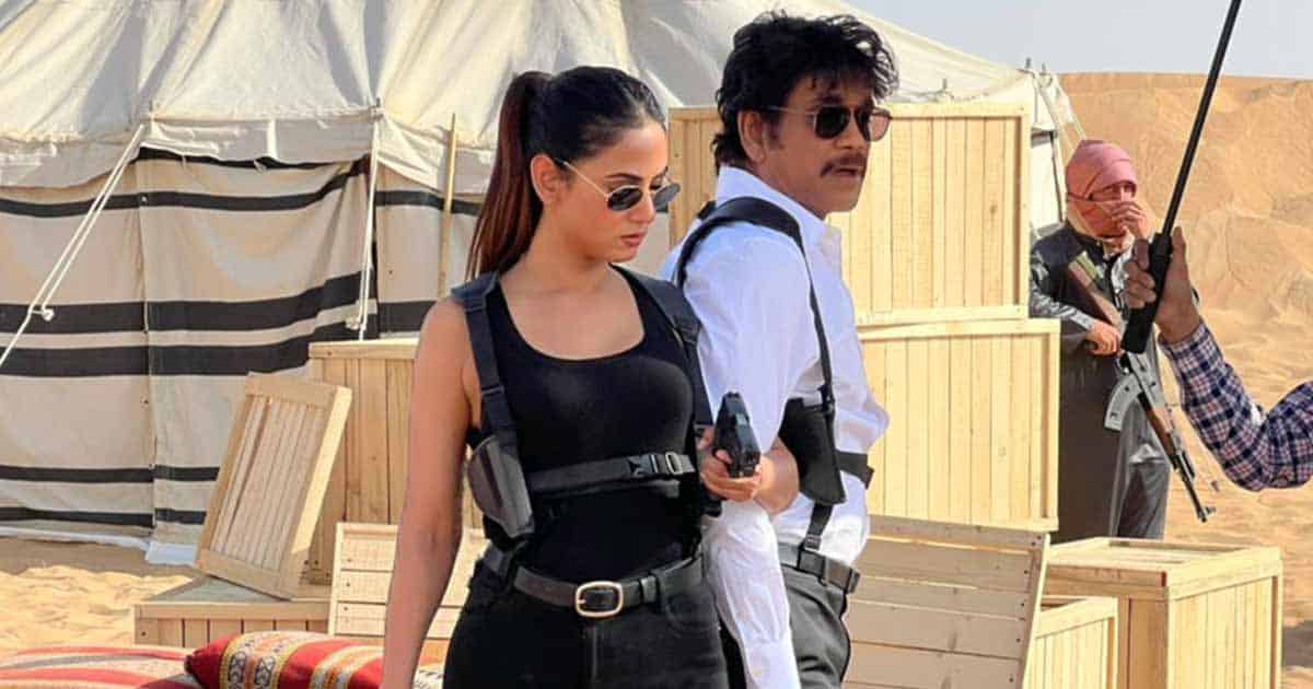 This leaked picture of Sonal Chauhan & Akkineni Nagarjuna from the sets of their film The Ghost will leave you wanting more!
