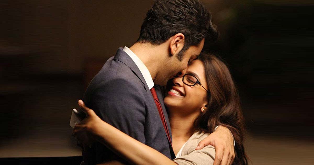 Foreigners React To Yeh Jawaani Hai Deewani, Term It ‘Toxic’ & ‘Problematic’, Watch