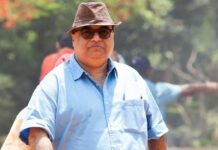 Gandhi Vs Godse Director Rajkumar Santoshi Lands Himself In Trouble As Workers Protest Against Him For Not Paying His Dues - Deets Inside