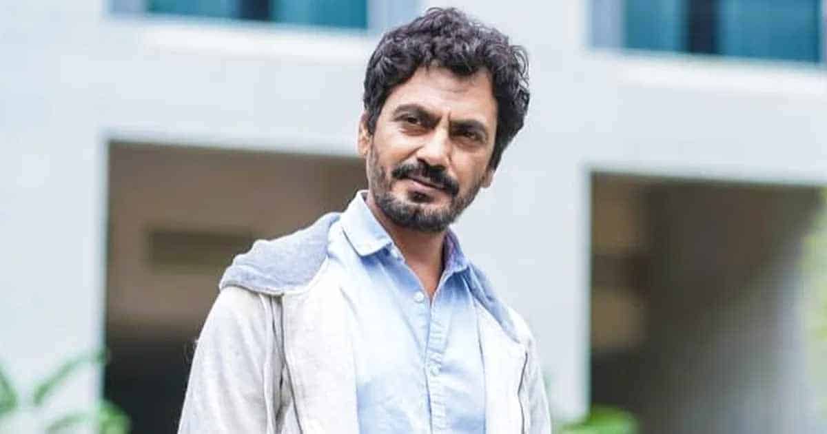 Nawazuddin Siddiqui Stops His Bodyguard From Pushing Fan Away, Netizens Applauds His Modesty & Call Him “Real Gentleman” & Lots More