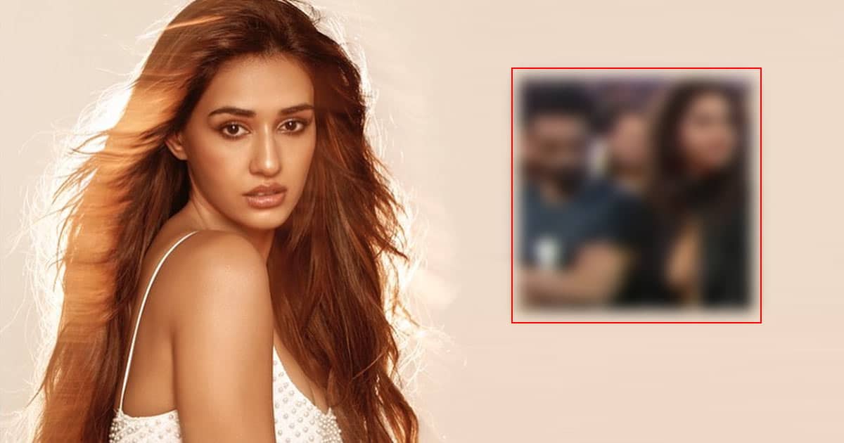 When Disha Patani's Cleavage Was Ogled By A Man At An Award Show, Making It To The Headlines - See Video