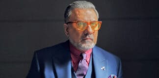Boman Irani strikes guitar notes during filming of 'Masoom'