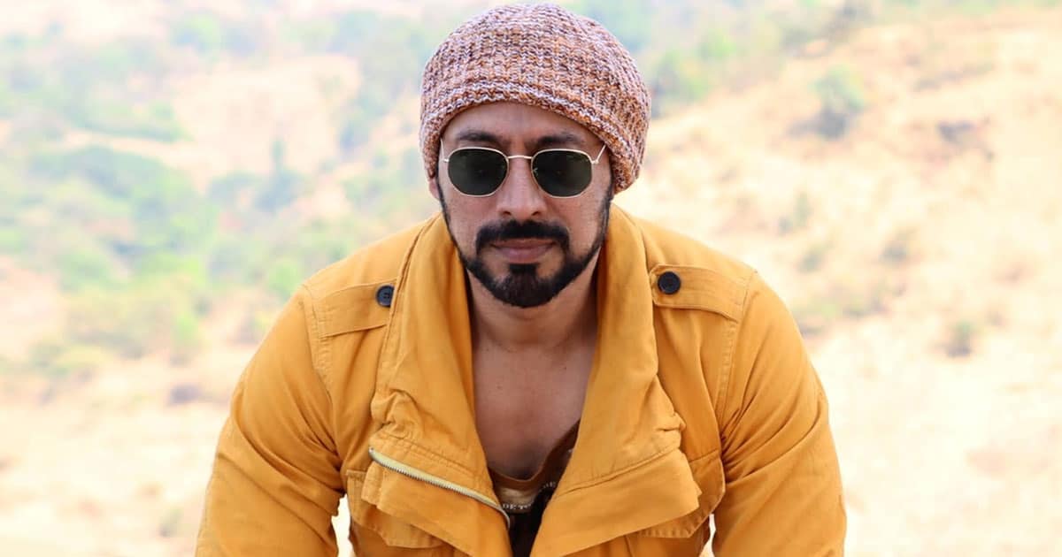CID Actor Hrishikesh Pandey Gets Robbed Off Cash & Documents