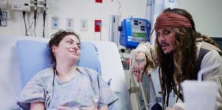 Johnny Depp Used To Visit Hospitals Dressing Up As Jack Sparrow From Pirates Of The Caribbean To Cheer Up Patients & Daughter Lily-Rose Depp Has A Huge Role In It!