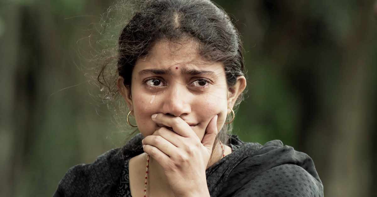 'Virata Parvam' Trailer Presents Sai Pallavi As Naxalite Rebel's Lover