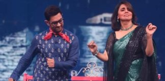 Aamir has his fanboy moment with Neetu Kapoor on the sets of 'Dance Deewane Juniors'