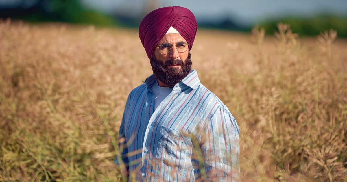 Akshay Kumar Gets Brutally Trolled Over His 'Capsule Gill' Look: "Looks  Fake As Chinese Products"