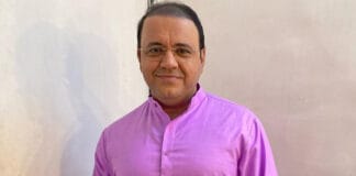 Did You Know? Taarak Mehta Ka Ooltah Chashmah Actor Mandar Chandwadkar Used To Earlier Work In Dubai But Shifted India For Acting!