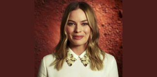 Margot Robbie Looked Gorgeous In A Canary Yellow Dress With Plunging Neckline