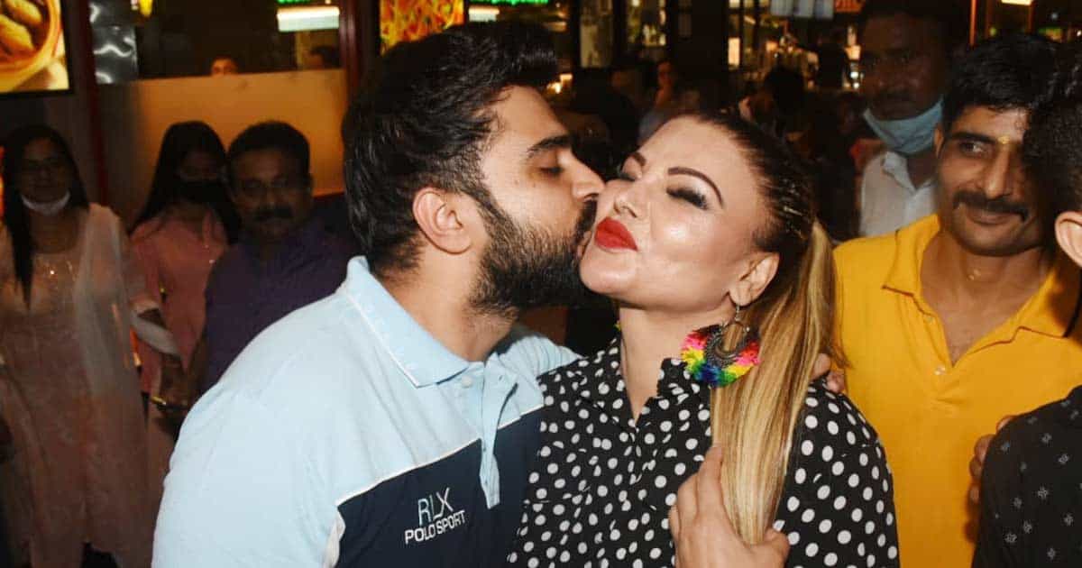 Netizens Call Rakhi Sawant ‘Greedy’ While Others Say & Adil Khan “Is Playing Every Best Card, Just To Get Into Bigg Boss