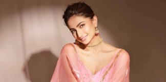 Palak Tiwari Looks A Spitting Image Of Her Mother Shweta Tiwari In A Recent Photoshoot Wearing A Pink Ethnic Ensemble - See Pics Inside