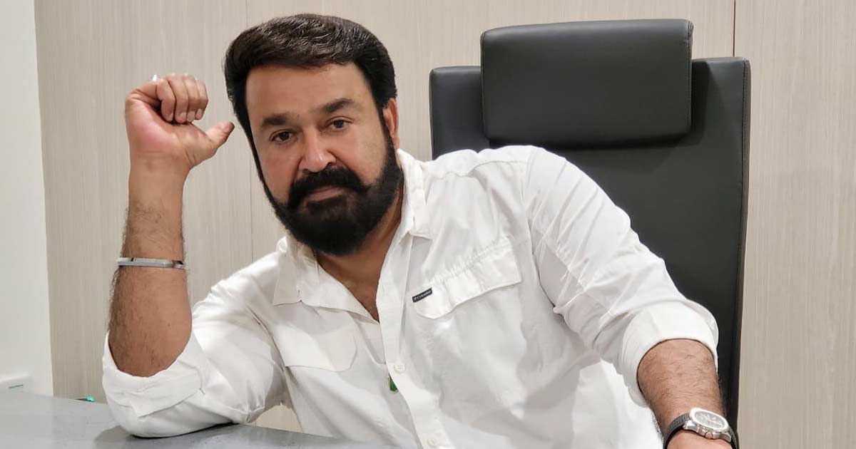 When Mohanlal Aggressively Pushed A Fan Off Stage & The Clip Was All Over Social Media