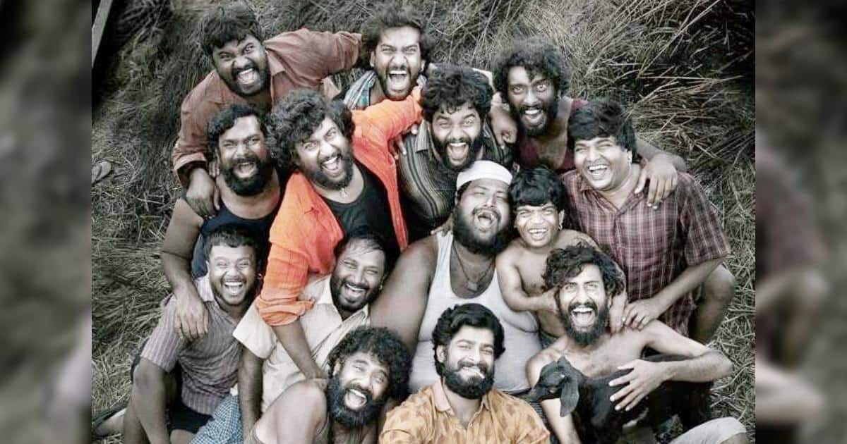 Nani, Keerthy Suresh Celebrate Friendship Day With Their Fans Gifting Them Dasara's New Poster