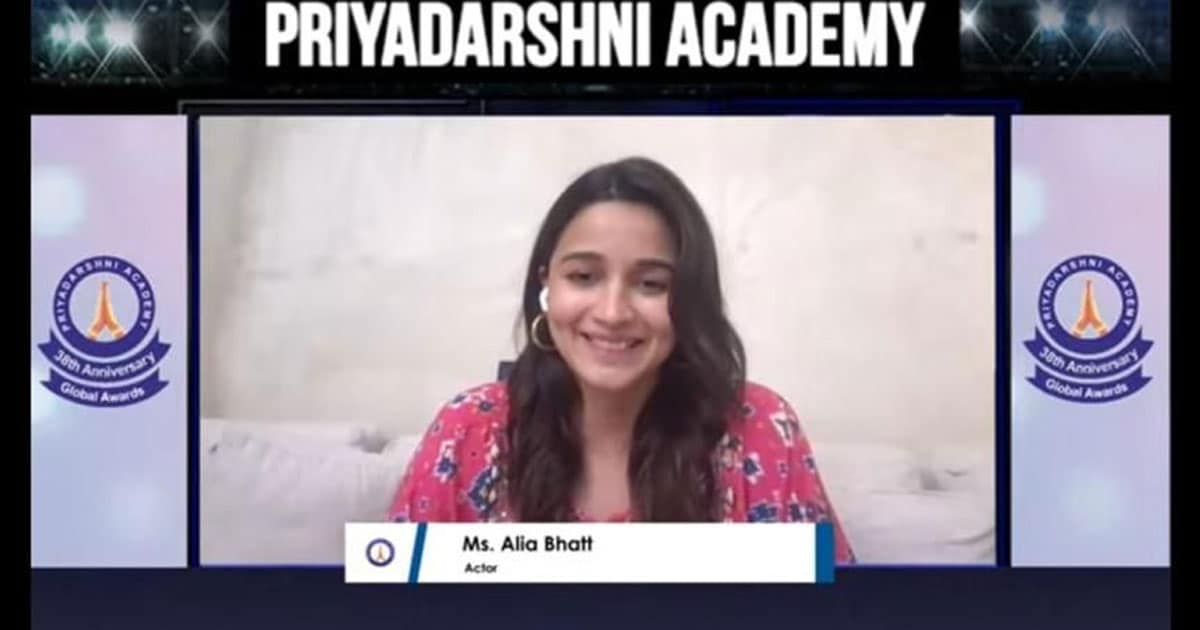 Alia Bhatt felicitated with prestigious Priyadarshni Academy’s Smita Patil Memorial Award for Best Actor