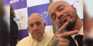 J. Balvin takes goofy selfies with 'coolest' Pope Francis