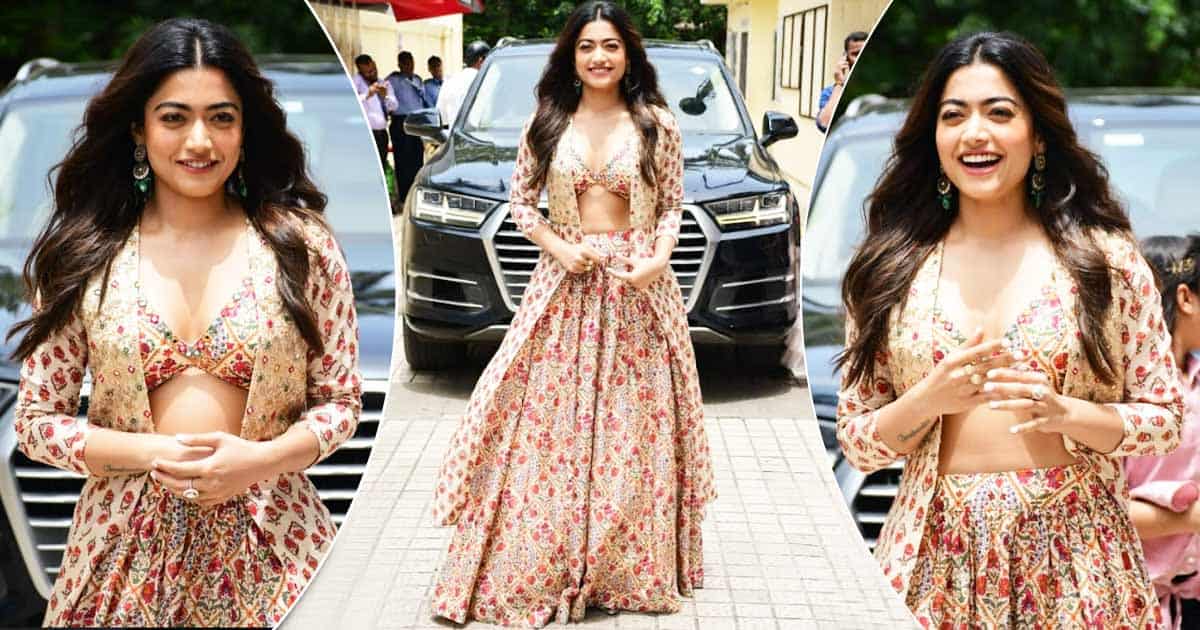 Rashmika Mandanna Manages To Look Cute & S*xy At The Same Time Donning A  Low-Cut Lehenga Looking Like A True Blue 'Param Sundari'