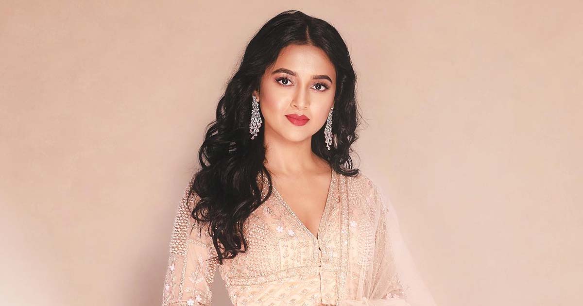 Tejasswi Prakash Was Called A “Hanger”, Was Bodyshamed During Her School Days!