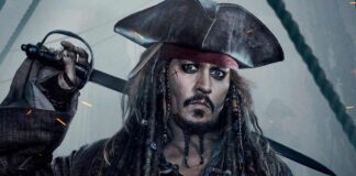 Johnny Depp Surprises Fan By Slipping Into His Captain Jack Sparrow Character On Command
