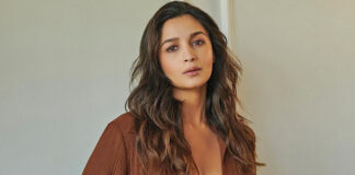 Alia Bhatt Gets Trolled By The Netizens After An Old Pic With A Baby Resurfaces