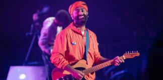 Arijit Singh Sells Single Ticket Worth 16 Lakhs, Gets Compared With Taylor Swift After Her High Ticketing Price Debacle