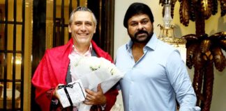 Chiranjeevi treats British Deputy High Commissioner to Telugu delicacies