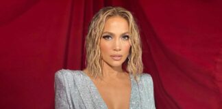 Jennifer Lopez Was A Total Diva When She Wore A Leopard Print Bikini Set With Large Curls & High Heels
