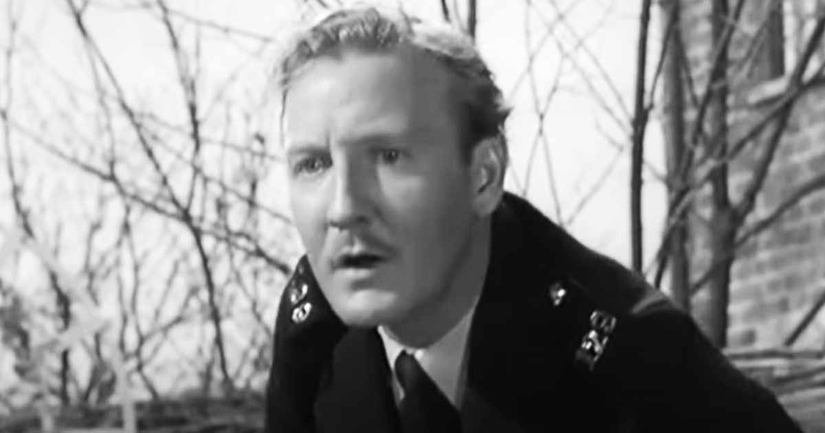 Leslie Phillips Dead: 'Harry Potter' And 'Carry On' Star Was 98 – Deadline