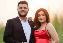 Neha Marda announces pregnancy, shares a picture with her husband