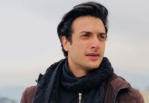 Zain Khan visits his old school in Srinagar, meets his first art teacher