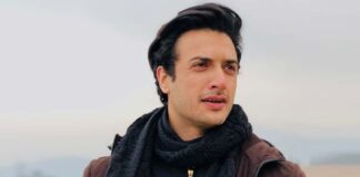 Zain Khan visits his old school in Srinagar, meets his first art teacher