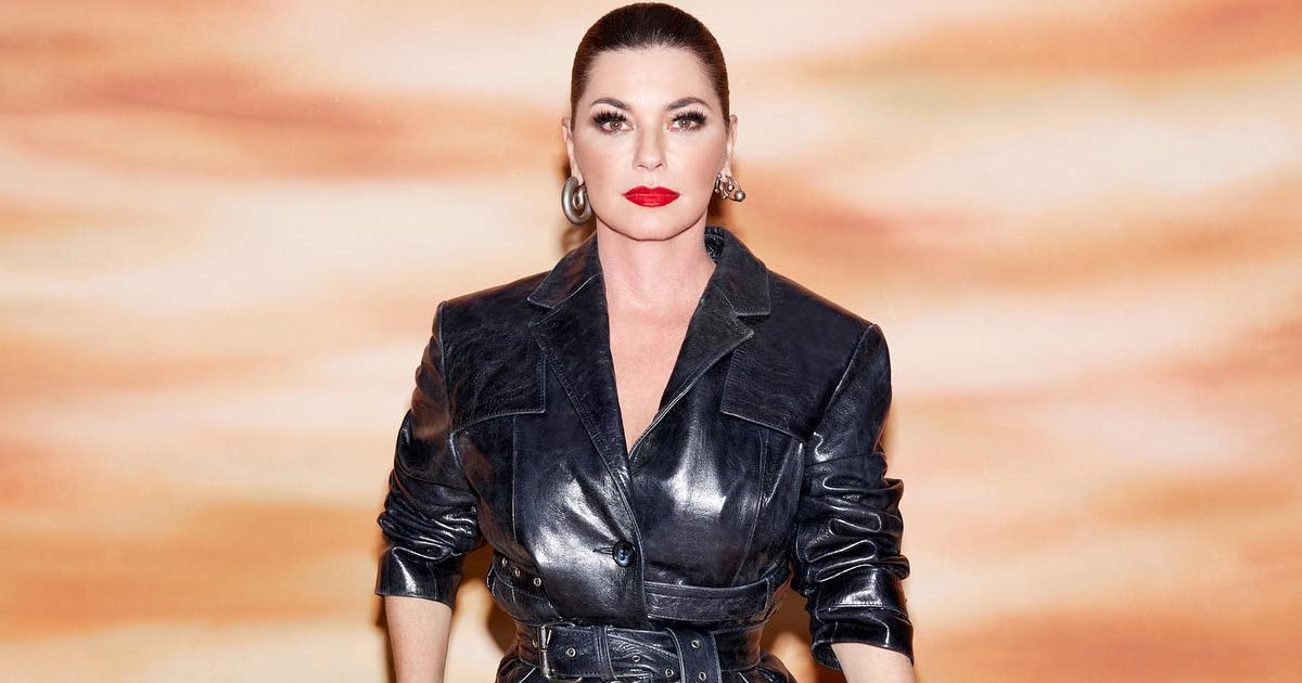 Shania Twain feels good posing nude to flaunt her 'menopausal body'